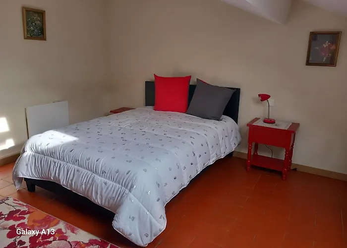 Studio Pratique, Garage Gratuit, Esprit Auber